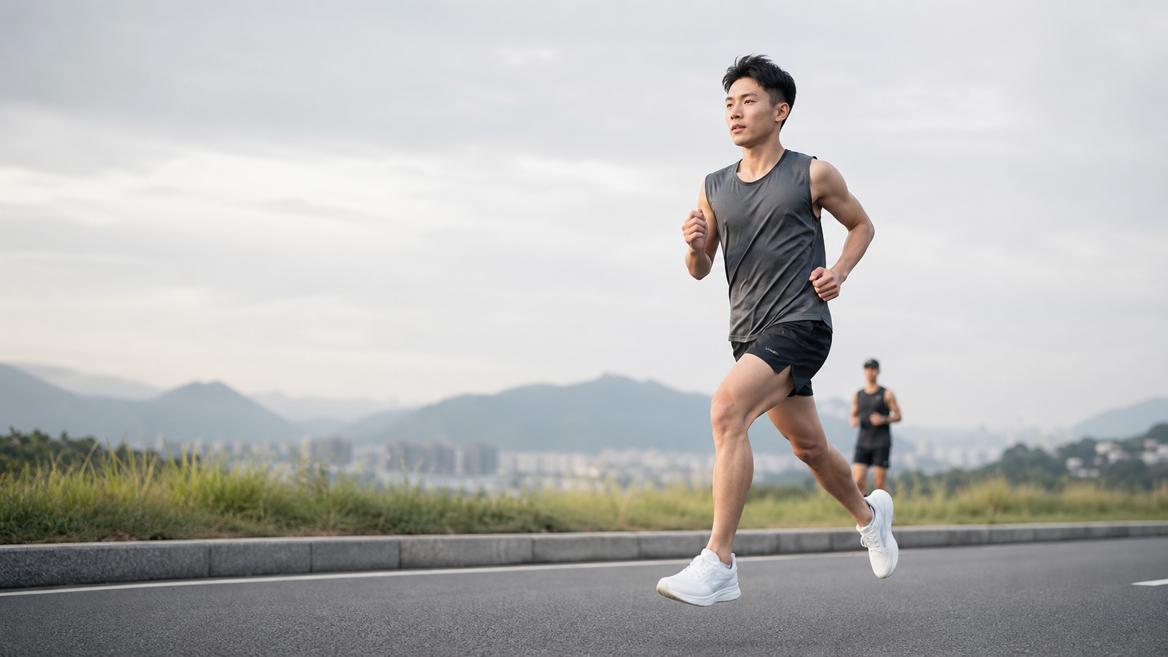 【Lecture scientifique】Étude de corrélation biomécanique entre le syndrome de la bandelette iliotibiale (ITBS) chez les coureurs et le déséquilibre de force du moyen fessier : recherche sur les caractéristiques physiques des athlètes d'élite (article 1453)